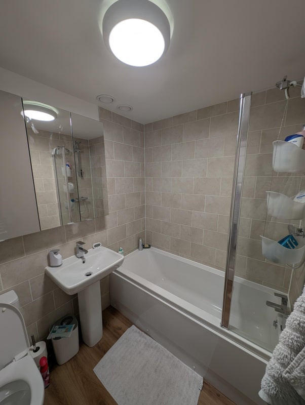 Room Place Charente in Dalkeith