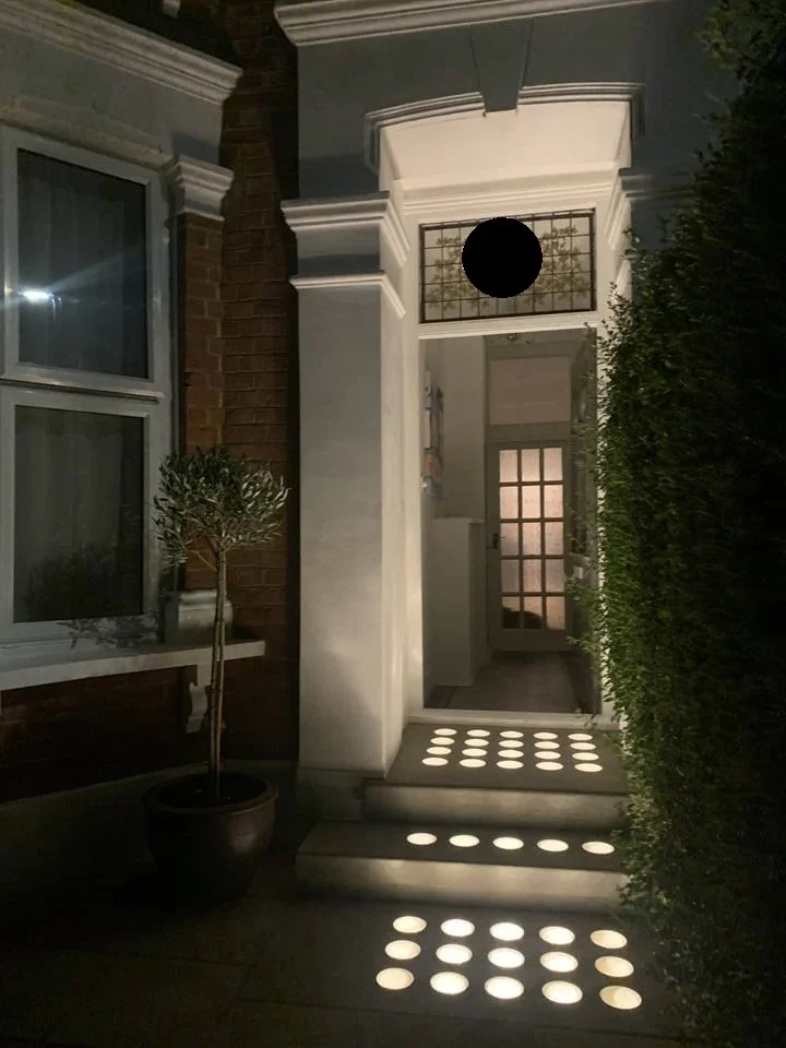 Flat Park Avenue in Greater London