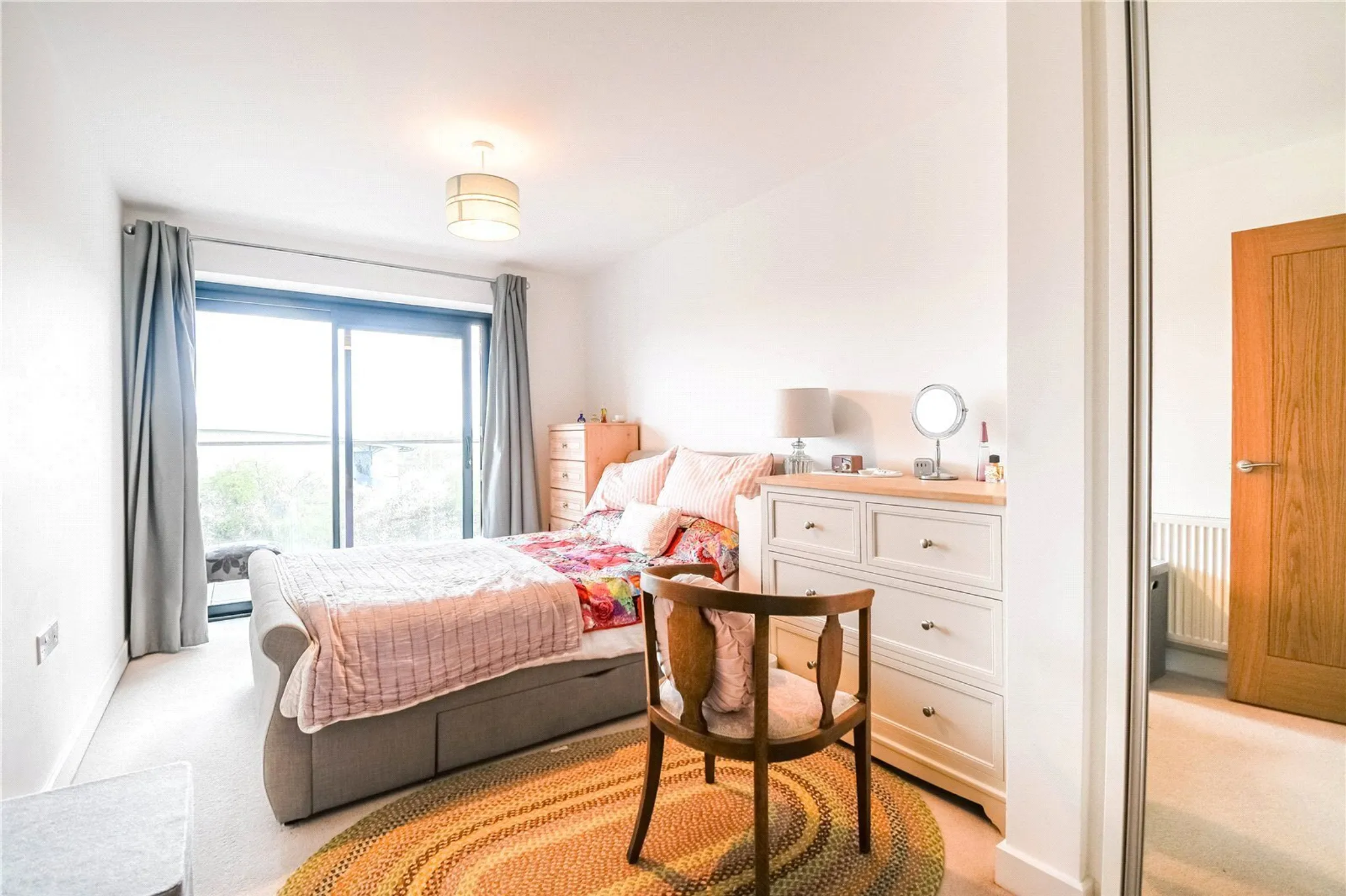 Flat Kingman Way in Greenham