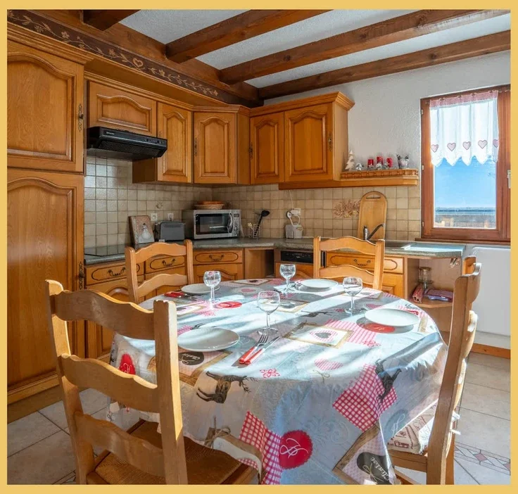 Maison Route de Béchigne à Châtel
