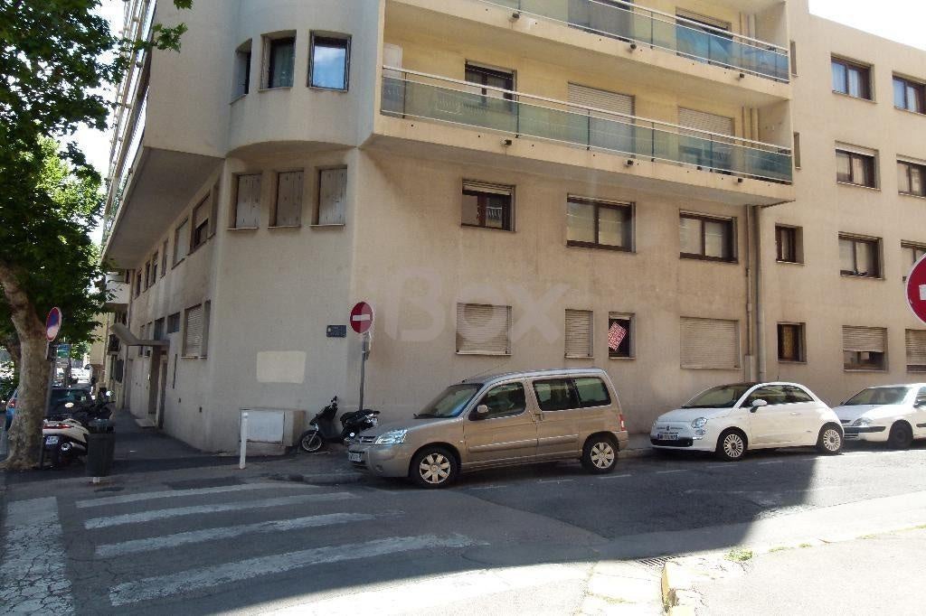 Flat Avenue Benoît Malon in Toulon