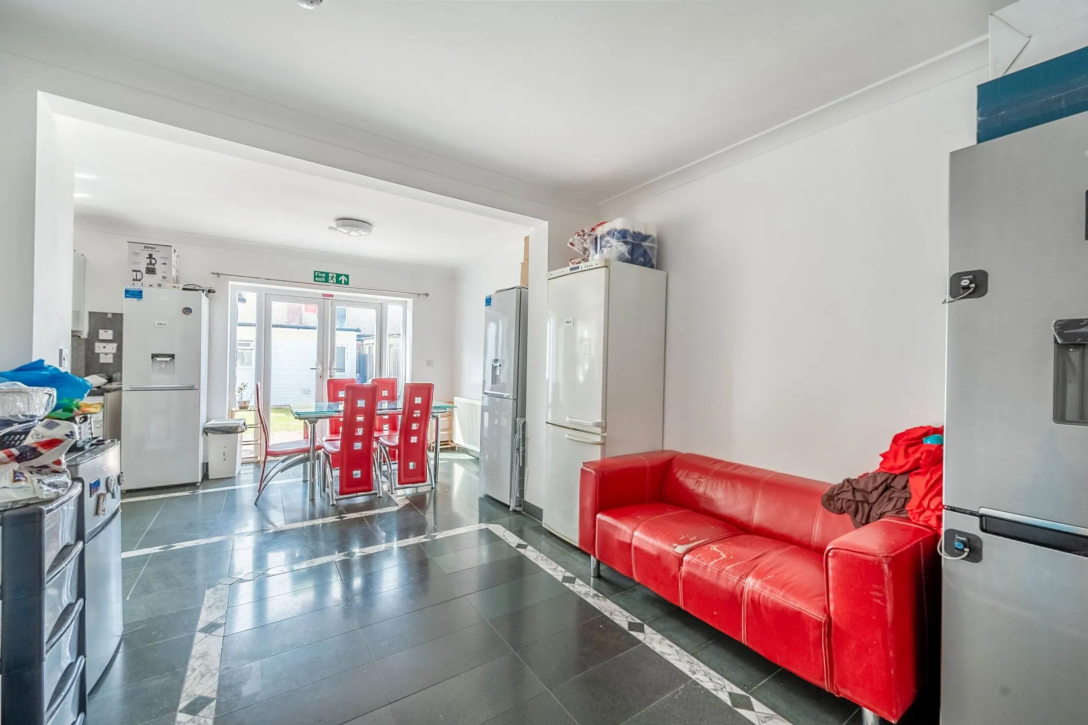 Room Moorcroft Way in Greater London