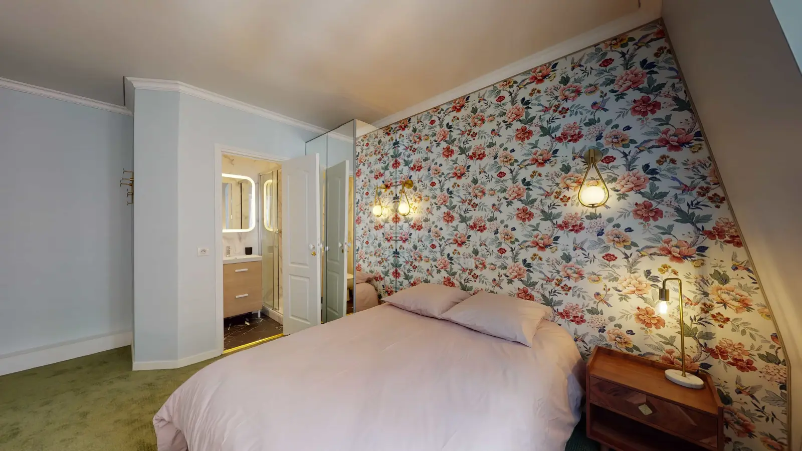 Room Rue Lamarck in Paris