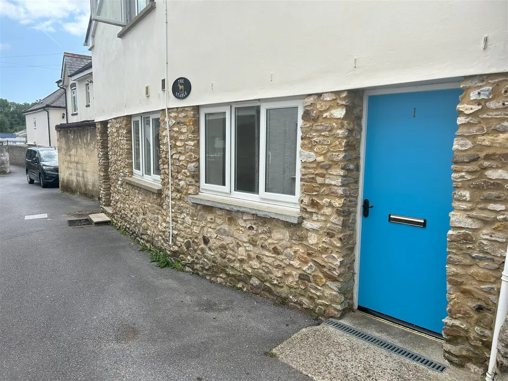 Flat High Street in East Devon
