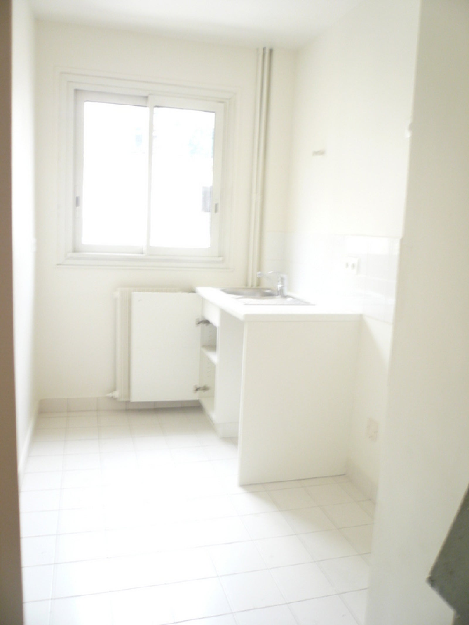 Flat Rue du Mont Cenis in Paris