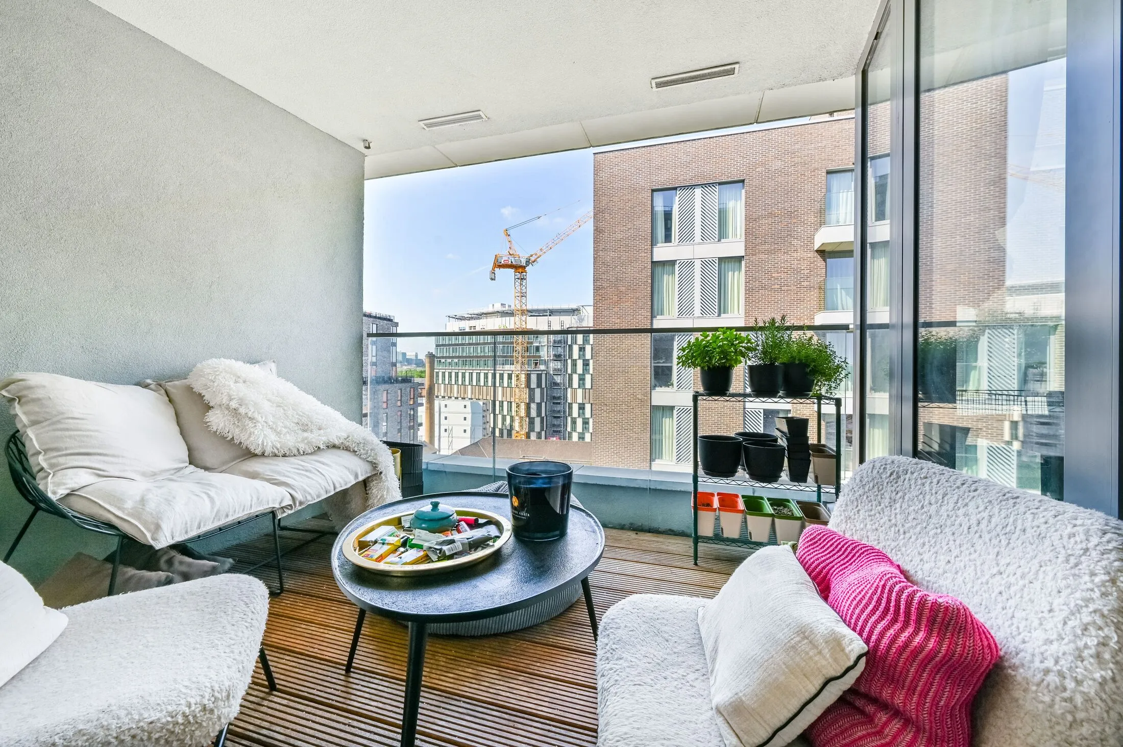 Flat Camley Street in Greater London