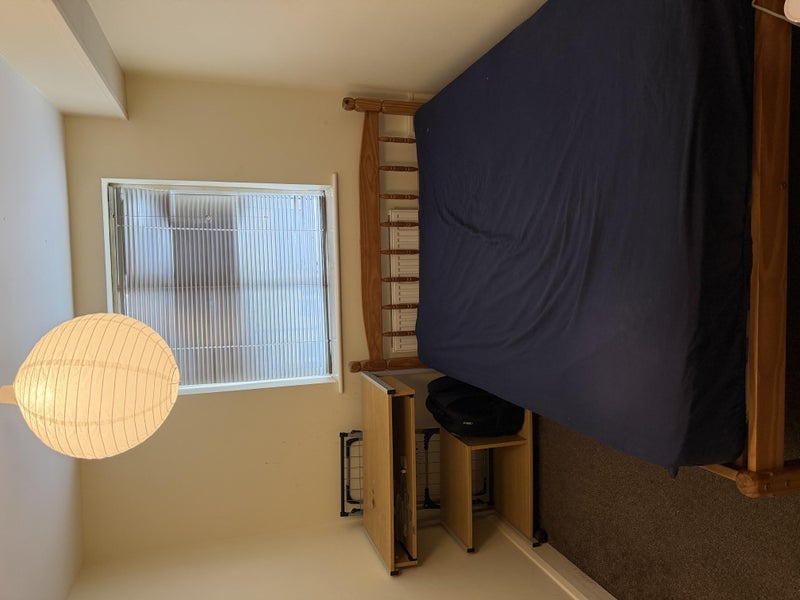 Room Sophie Road in Nottingham