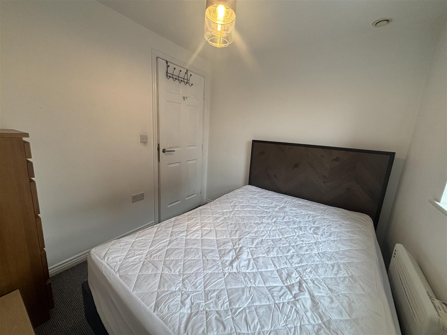 Flat Middlewood Street in Salford