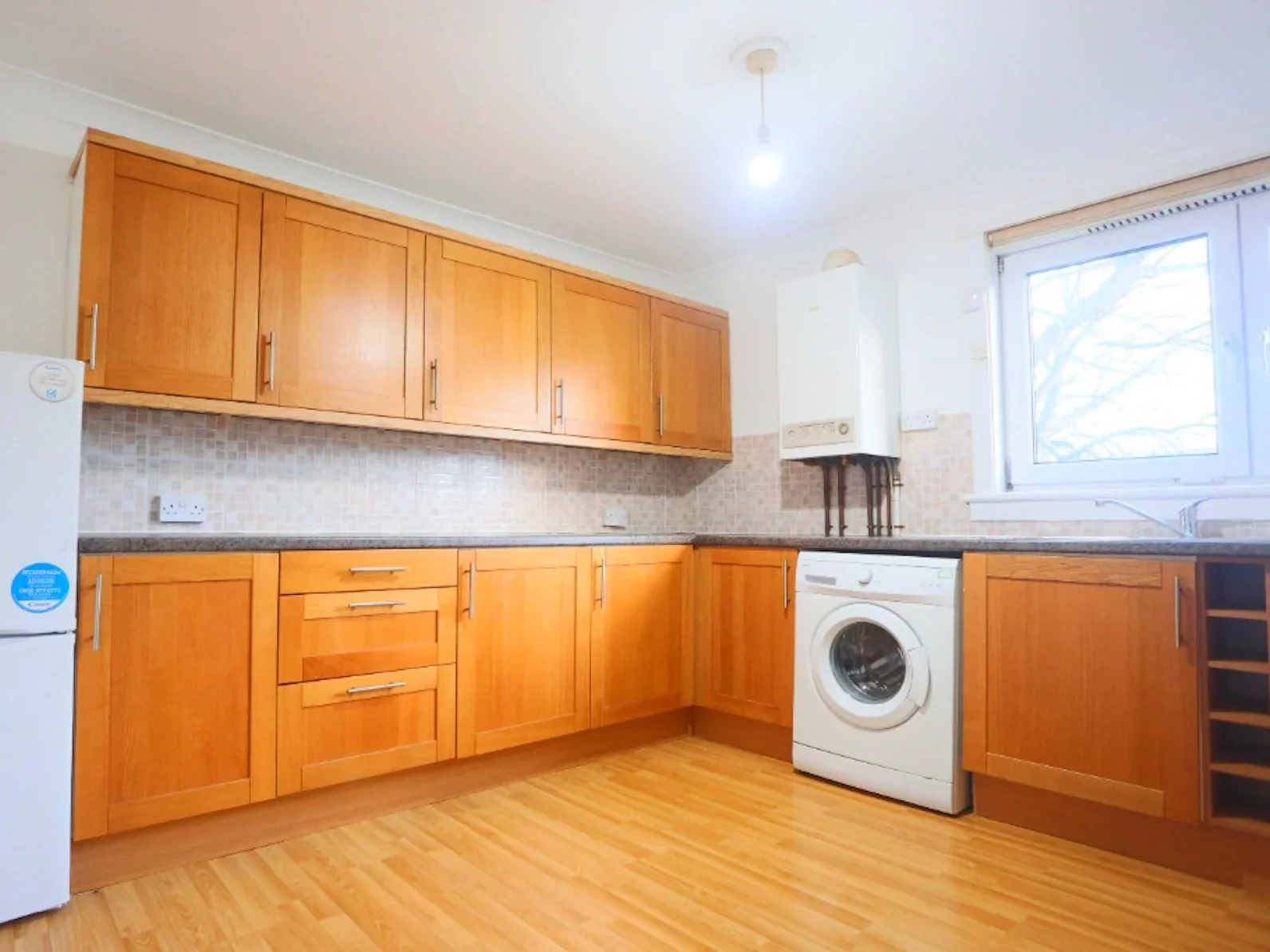 Flat Oxgangs Place in City of Edinburgh
