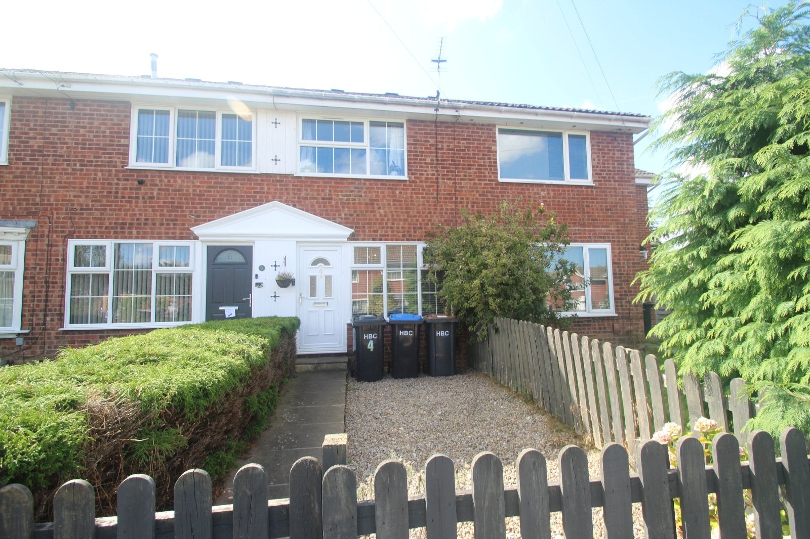 House Fieldway Close in Harrogate