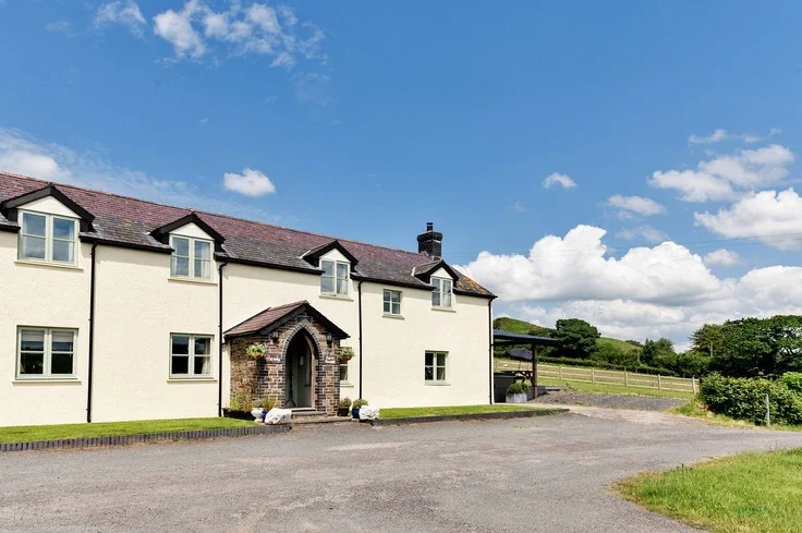 House A4120 in Pontarfynach