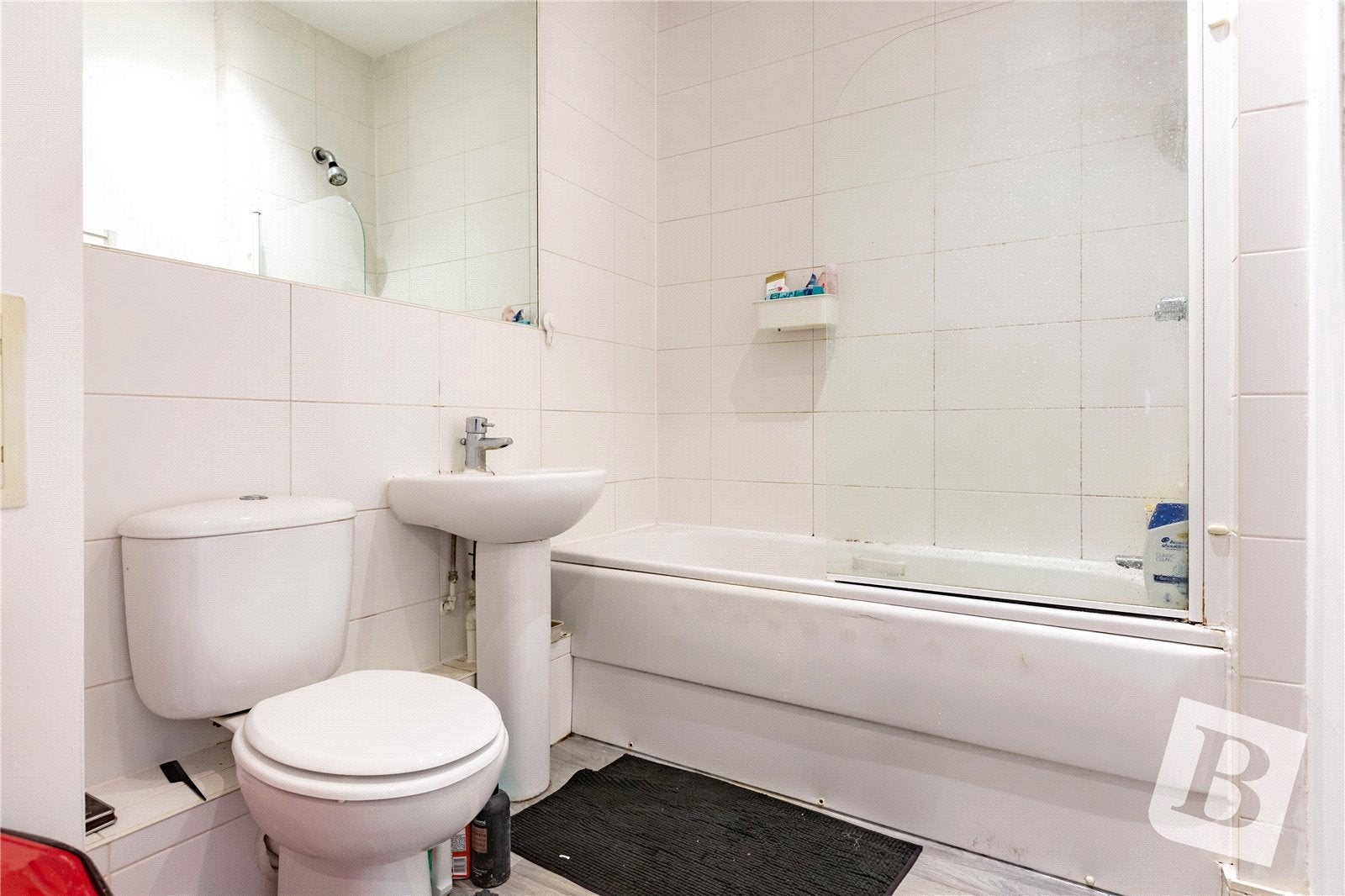Flat Brooklands Avenue in Greater London