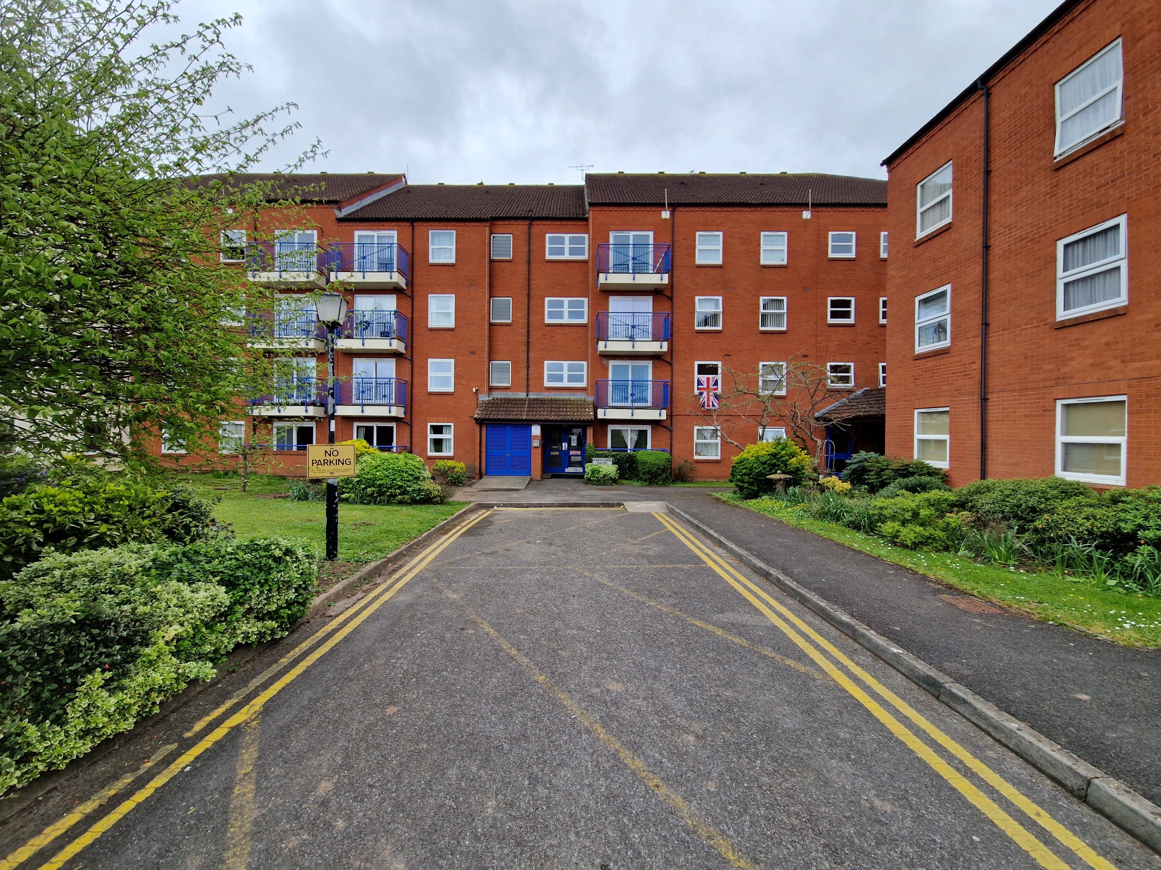 Flat Waverley Road in Bridgwater