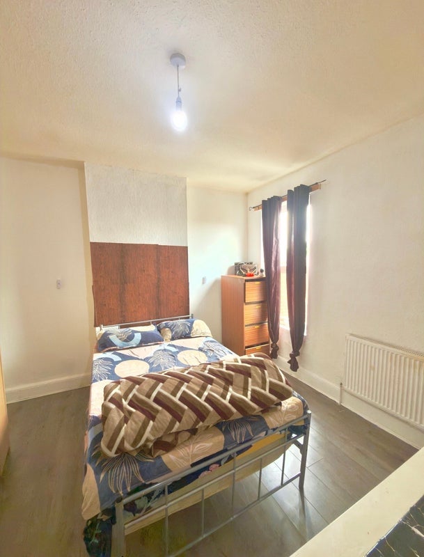 Room Richmond Street in Coventry