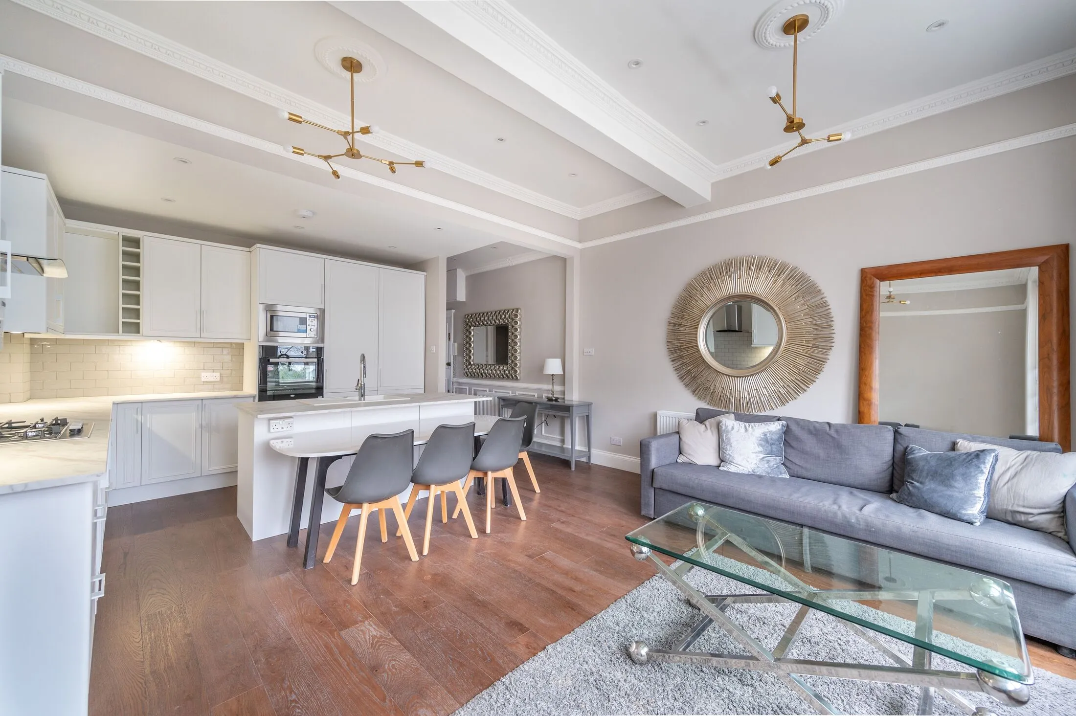 Flat Florence Road in Greater London