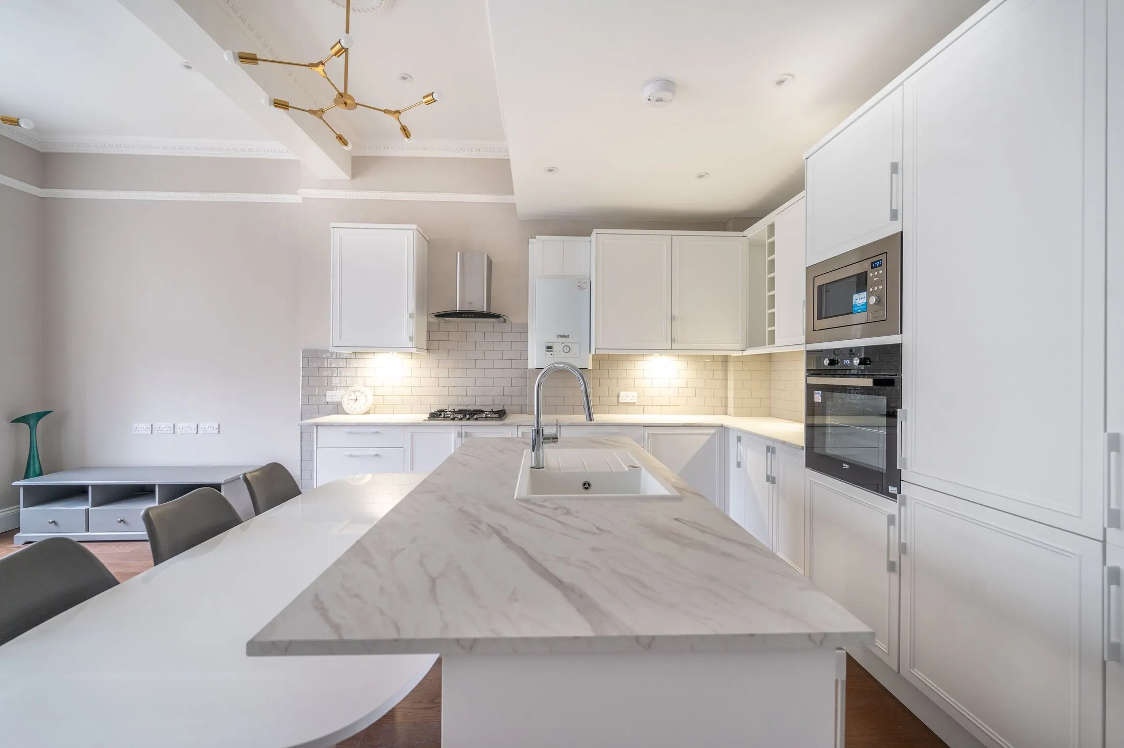Flat Florence Road in Greater London