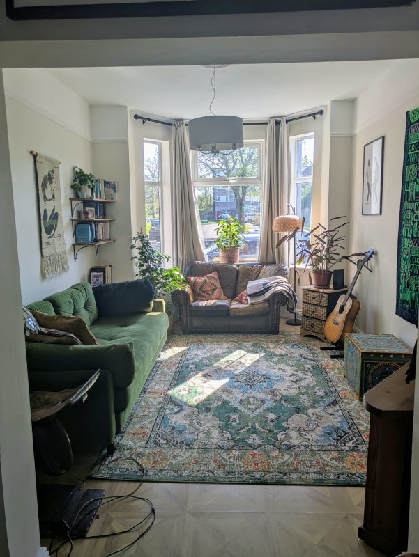 Room Fairbourne Road in Manchester