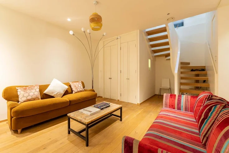 House Queensberry Mews West in Greater London