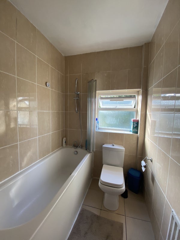 Room Crofton Road in Greater London
