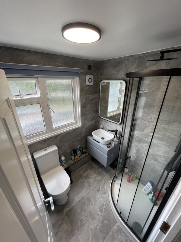 Room Greenfields in Maidenhead