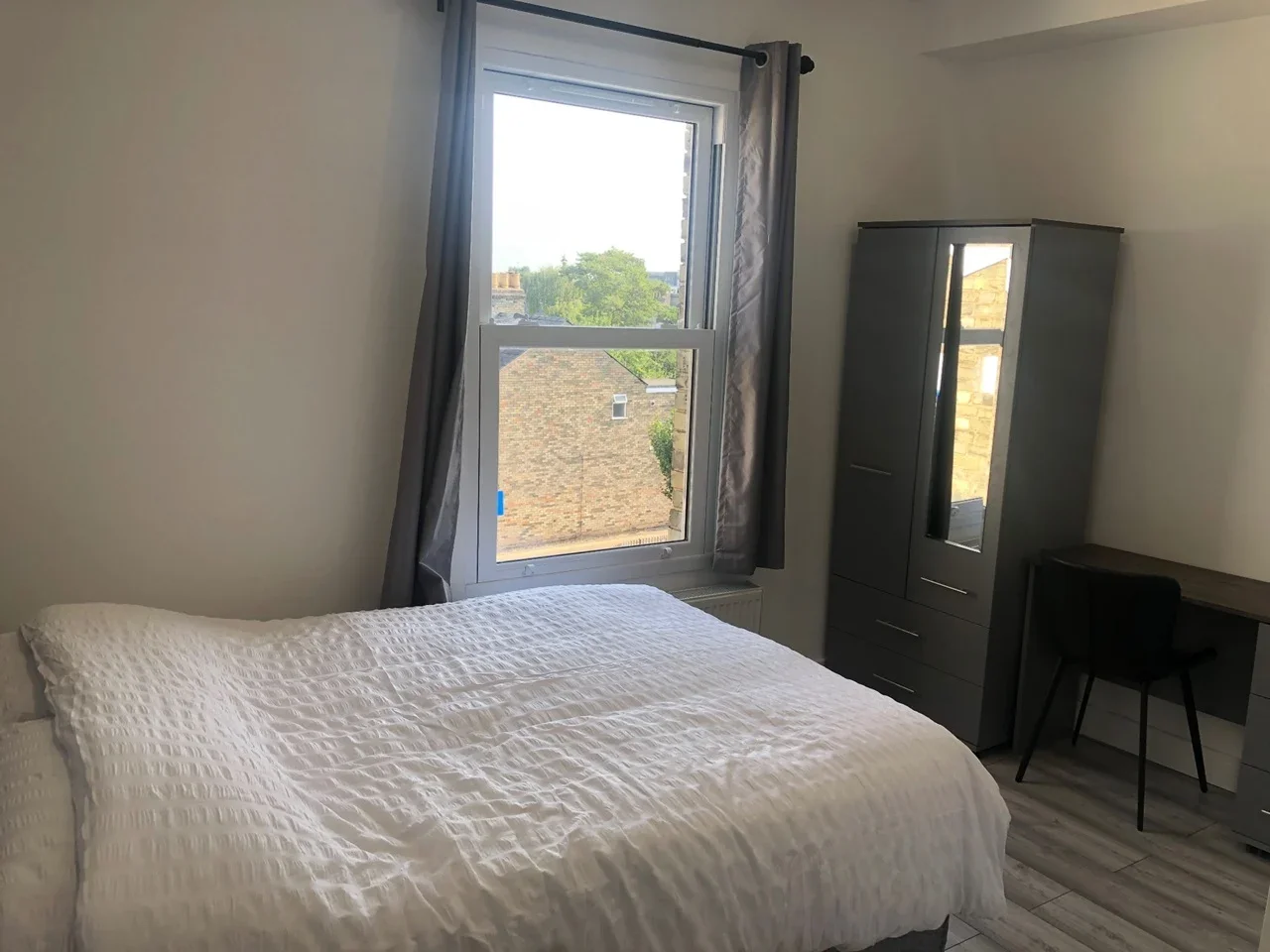 Room Mill Road in Cambridge