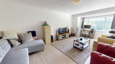 Flat Kingsmere in Brighton