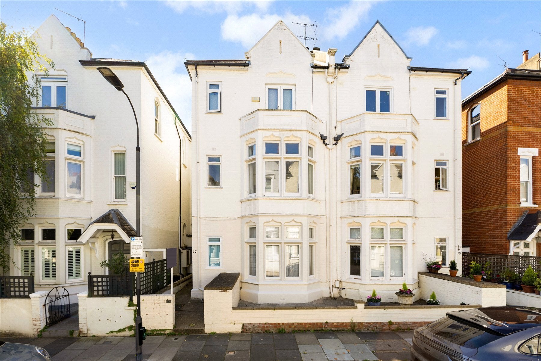 Flat Whittingstall Road in Greater London