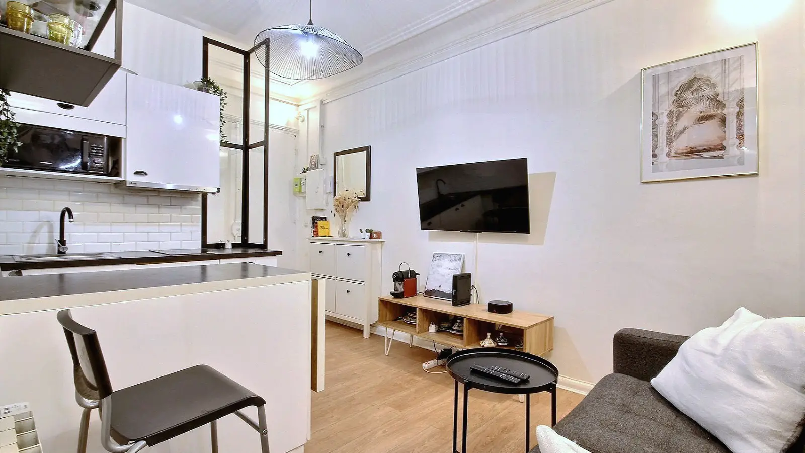 Appartement Rue Camille Tahan à Paris