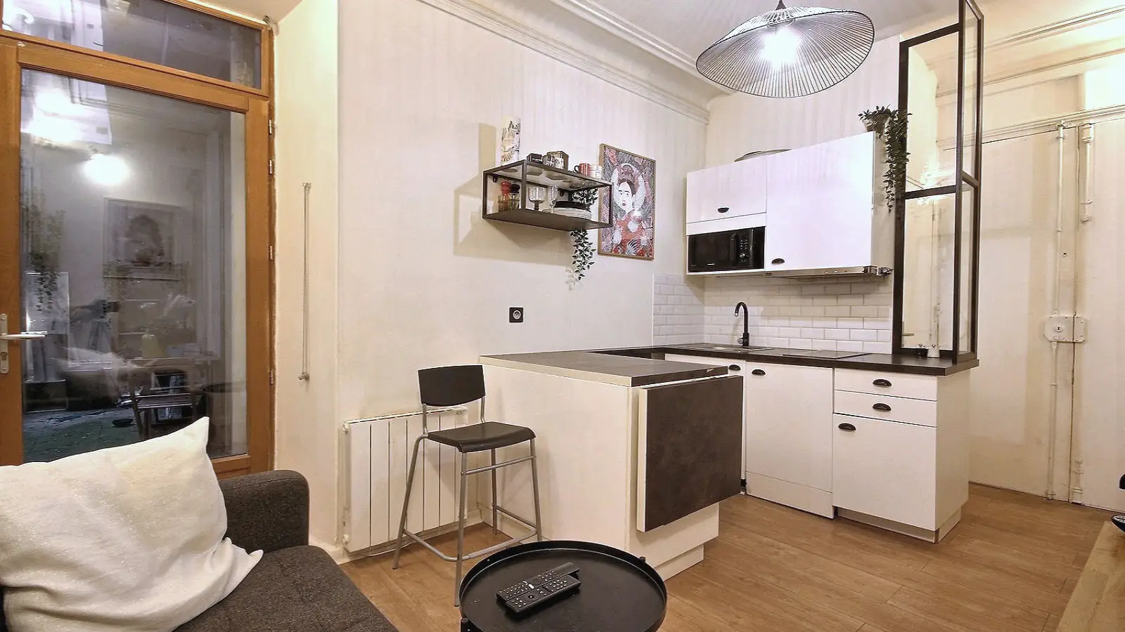 Appartement Rue Camille Tahan à Paris