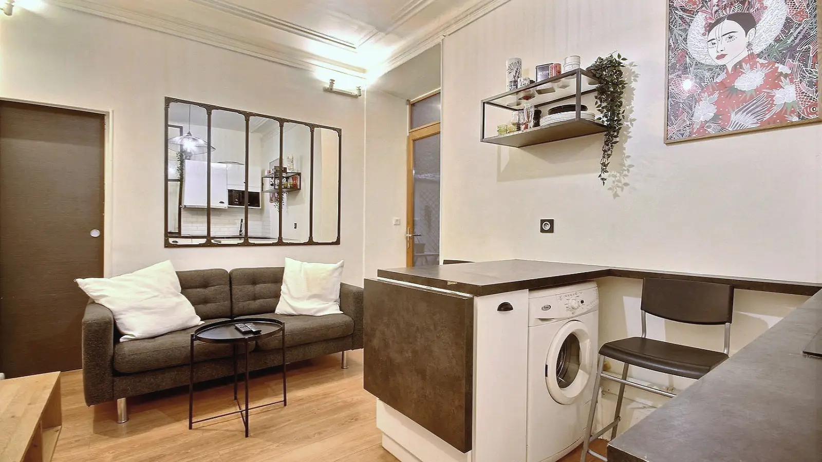 Appartement Rue Camille Tahan à Paris