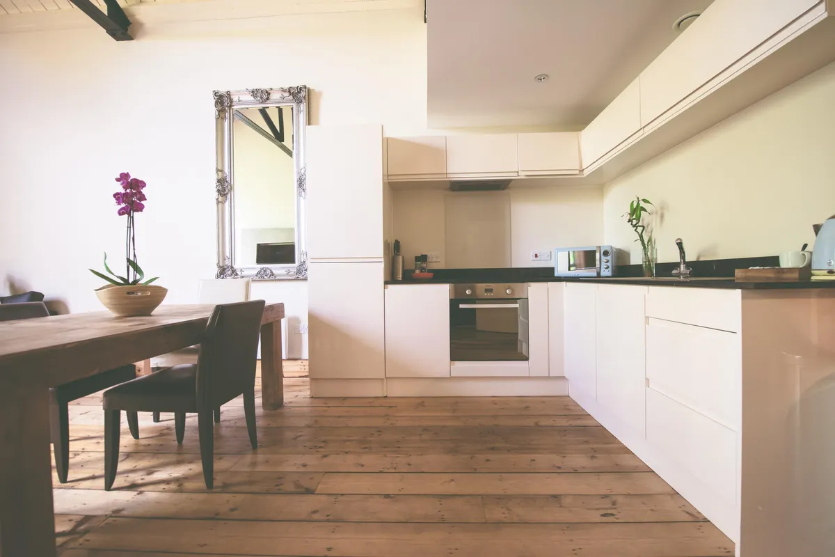 Flat Pendyris Street in Cardiff