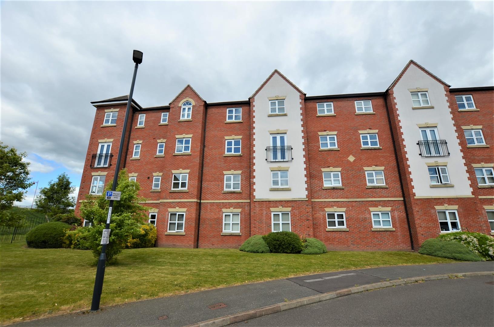 Flat Cape Court in Derby