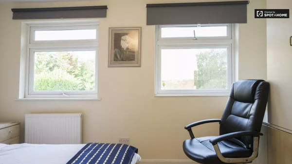 Flat Blossom Close in London