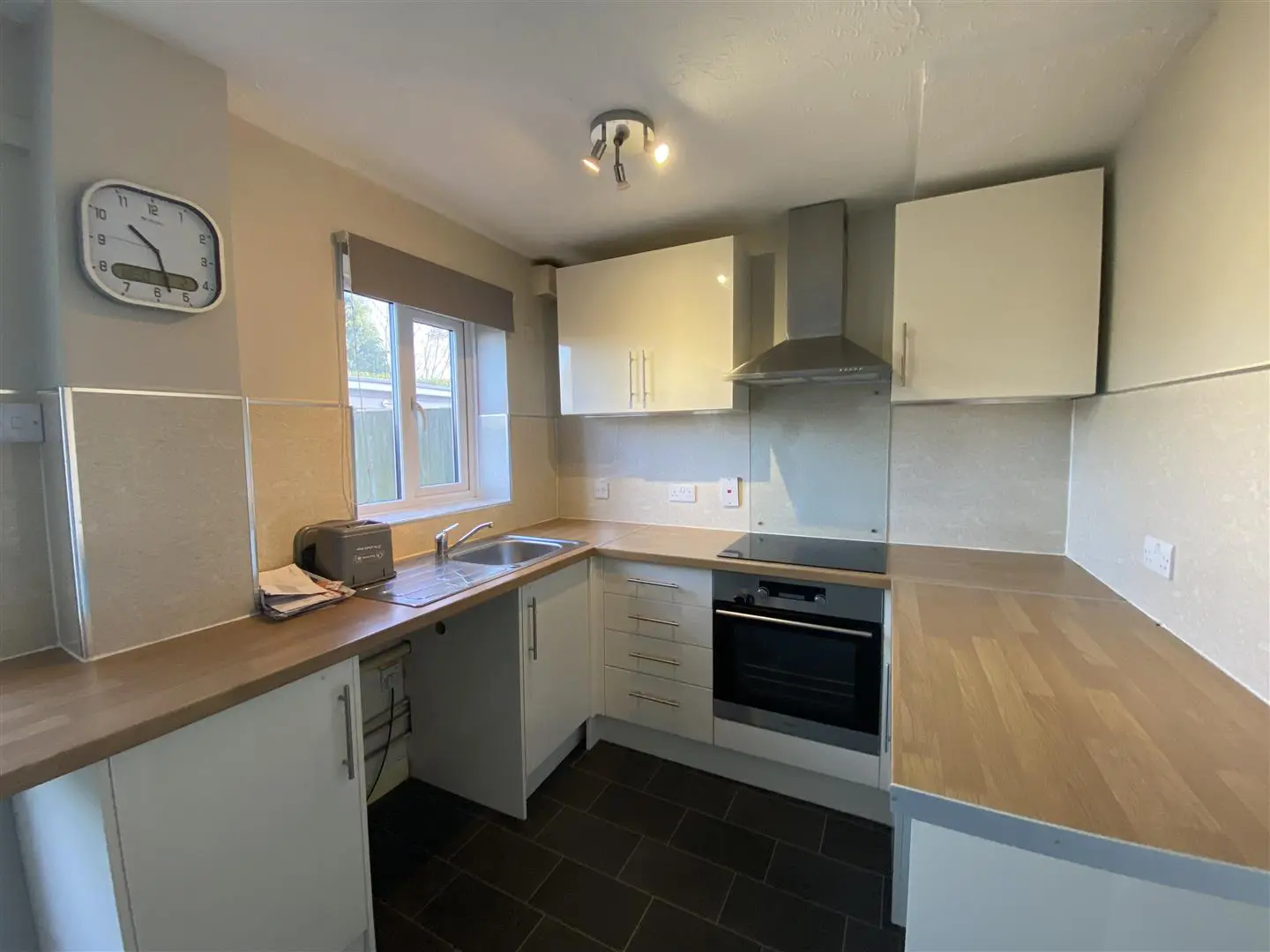 House Gillman Close in Folkestone and Hythe District
