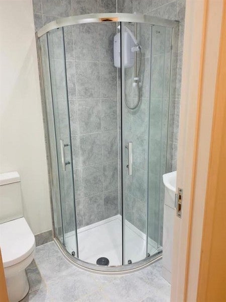 Flat Gresham Drive in Greater London