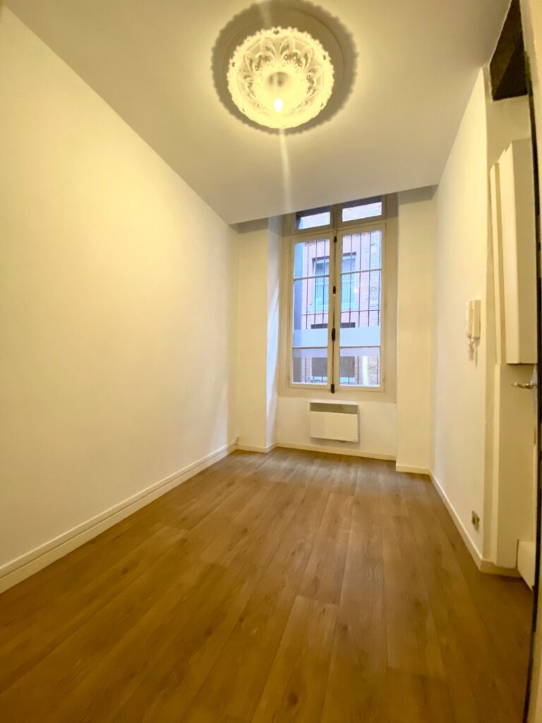 Flat Rue Joutx Aigues in Toulouse