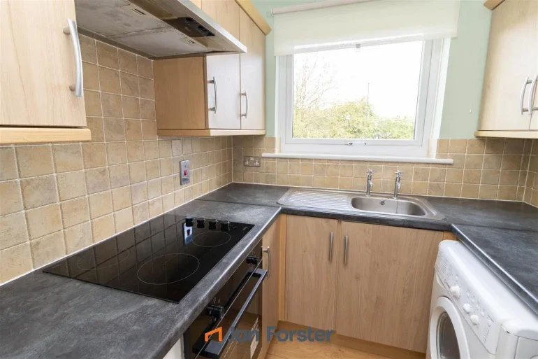 Flat Lydford Court in Newcastle upon Tyne