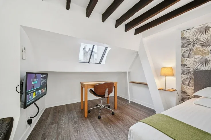 Appartement Rue Saint-Sauveur à Paris
