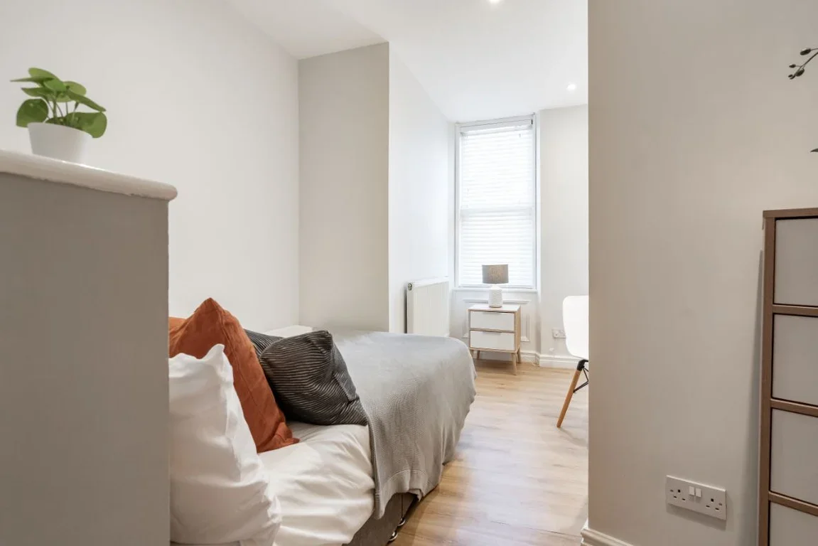 Flat Shortridge Terrace in Newcastle upon Tyne