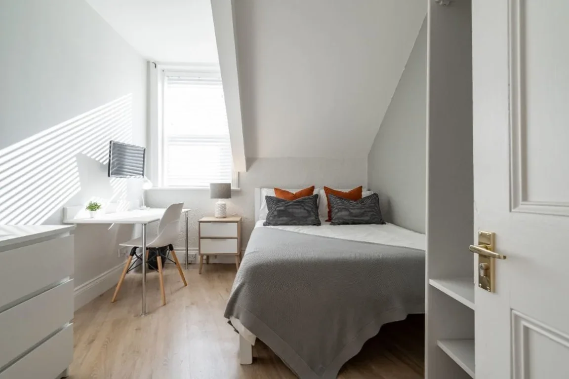 Flat Shortridge Terrace in Newcastle upon Tyne