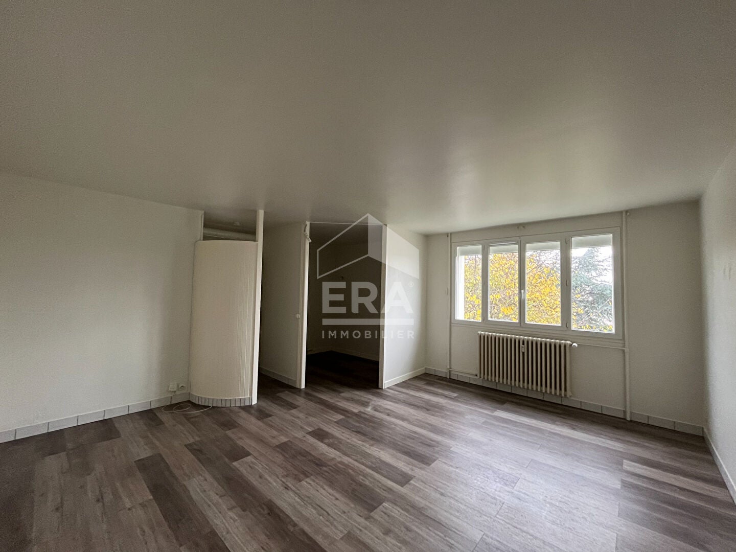 Flat Rue de la Vallée Saint-Louis in Châteauroux