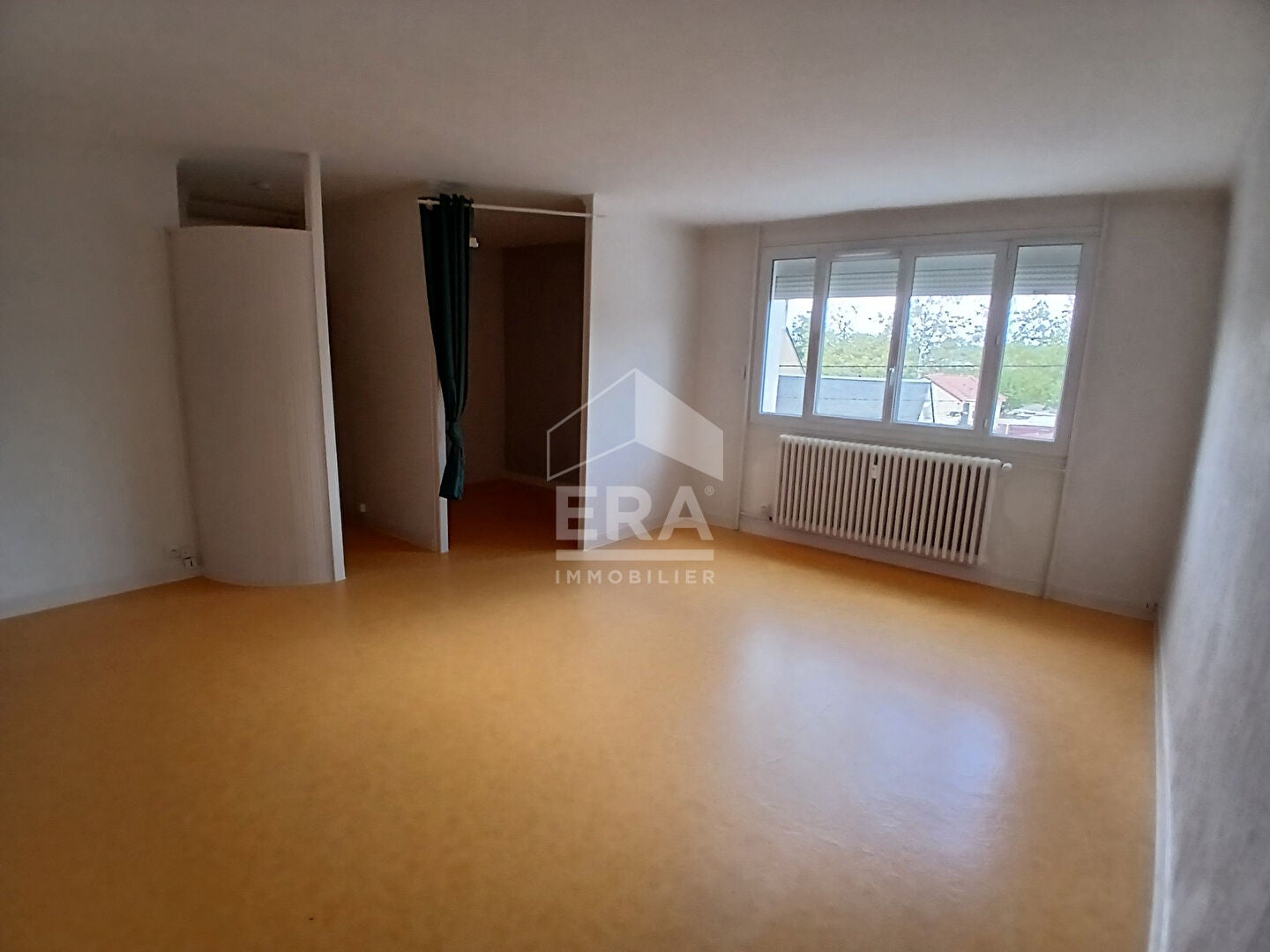 Appartement Rue de la Vallée Saint-Louis à Châteauroux