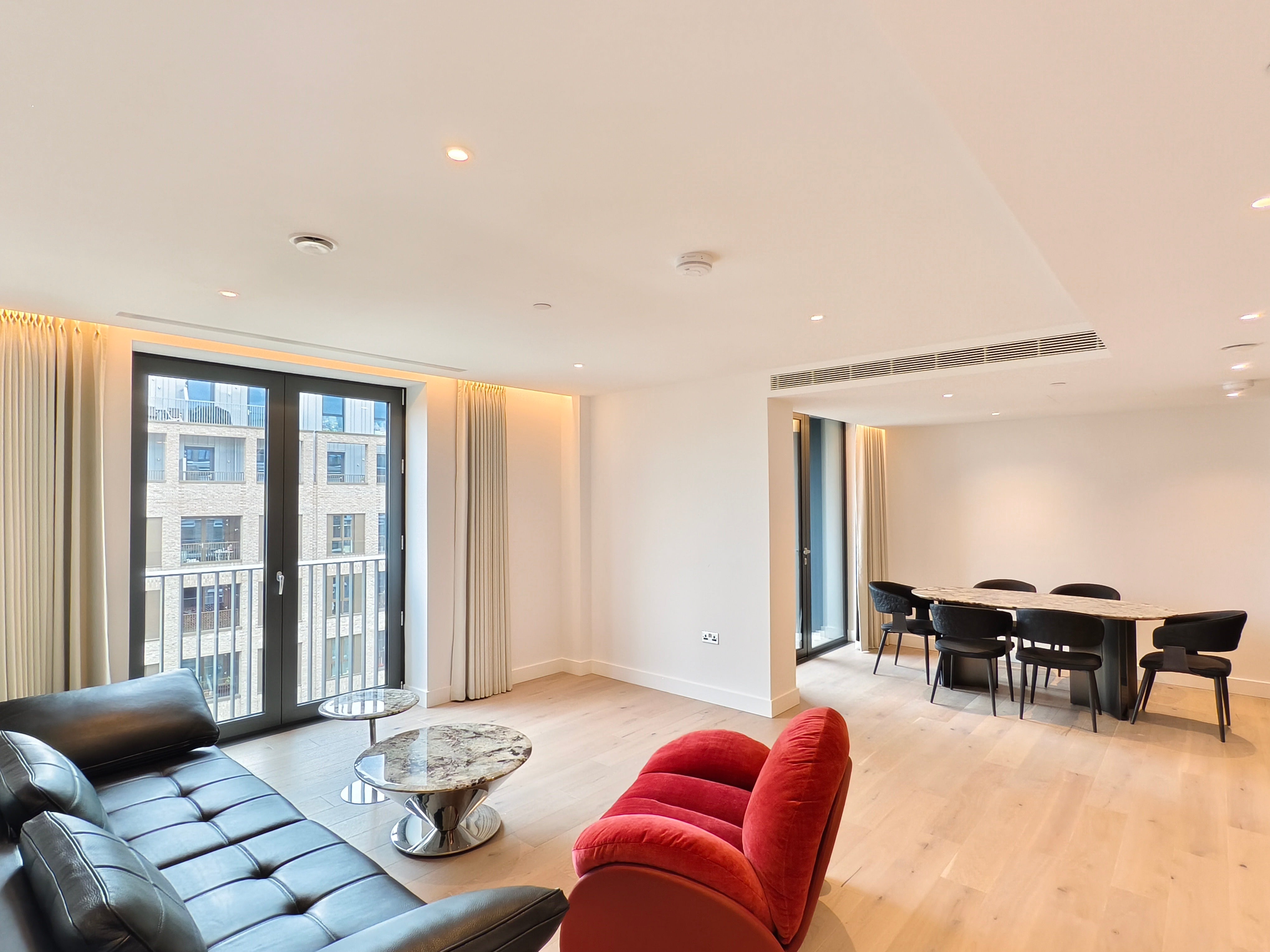 Flat Lloyd Baker Street in Greater London
