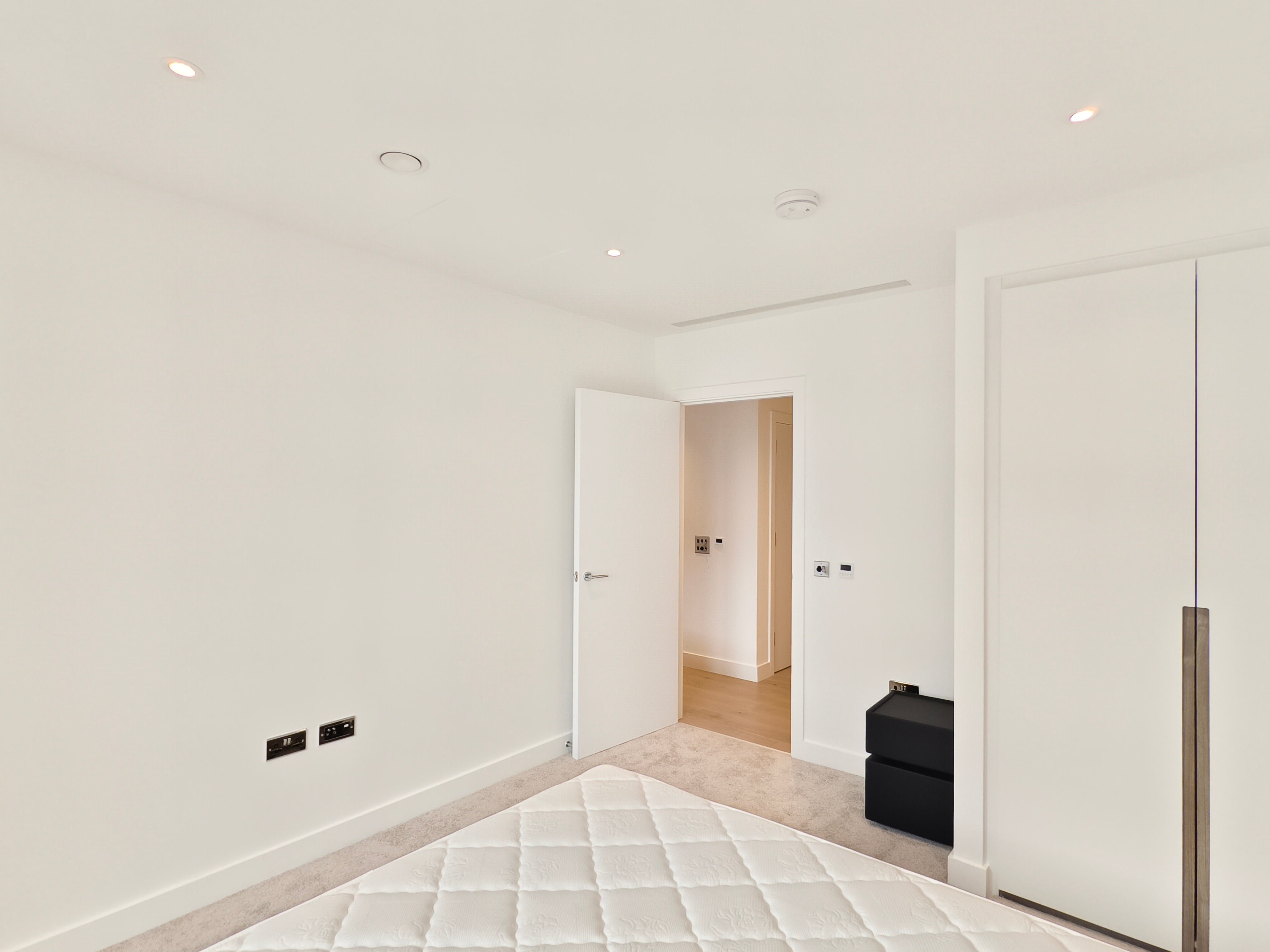 Flat Lloyd Baker Street in Greater London