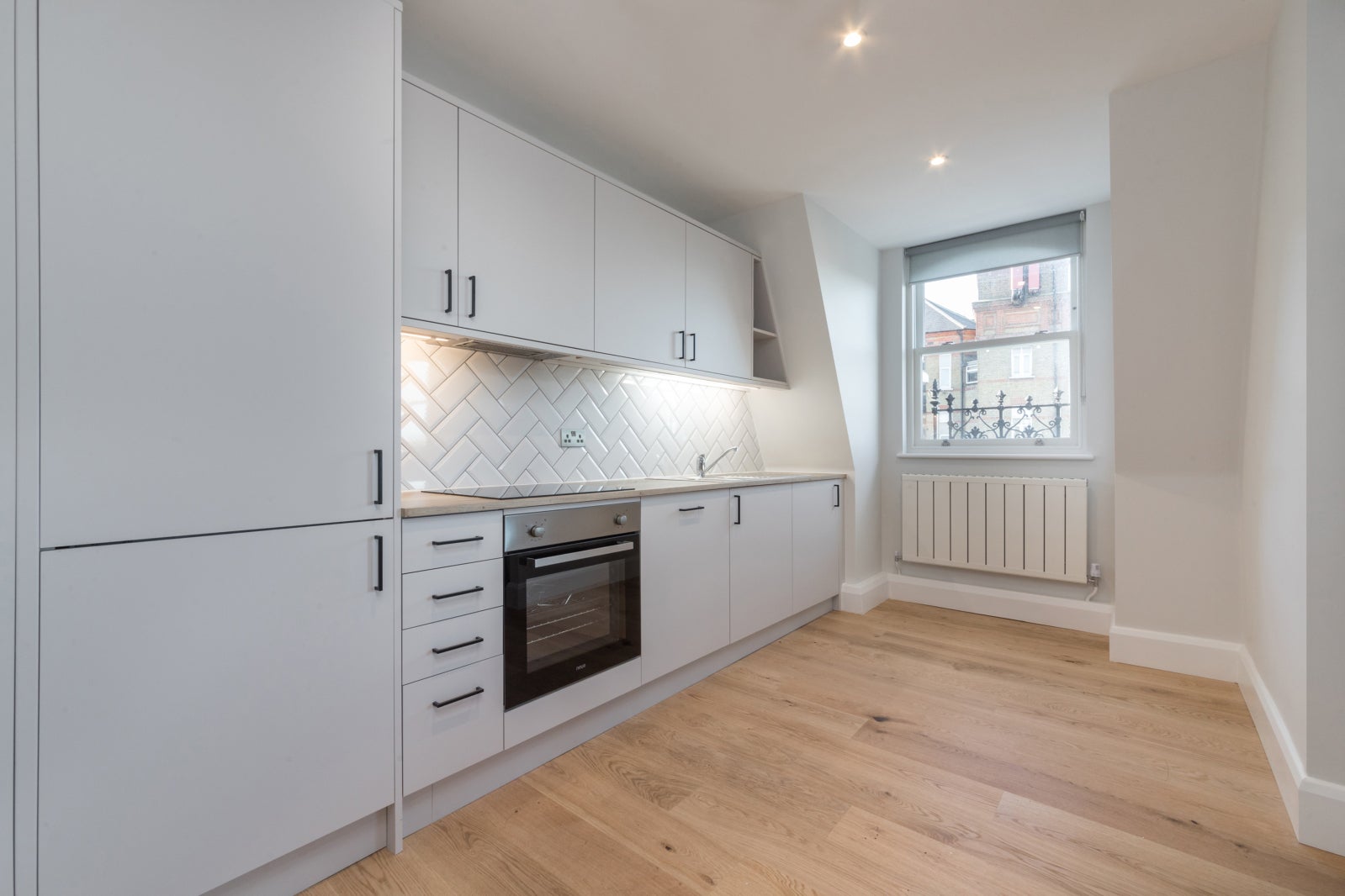 Flat Kingsland Road in Greater London