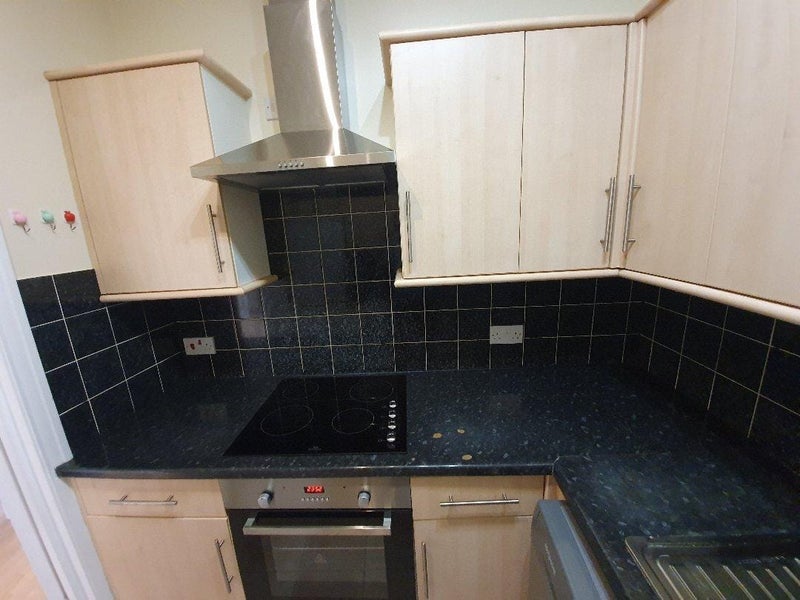Room Birchington Road in Greater London