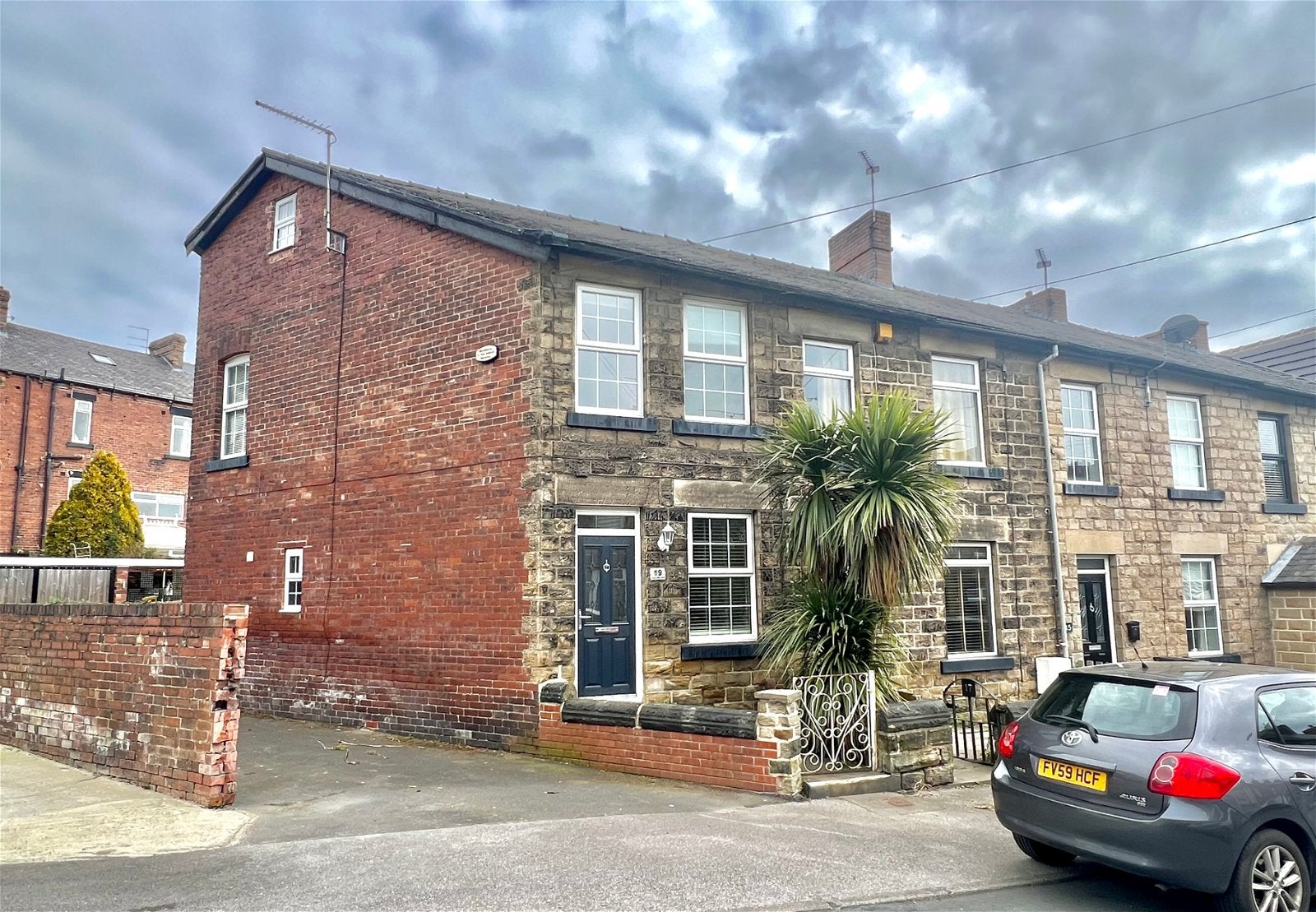 House Prince Arthur Street in Barnsley