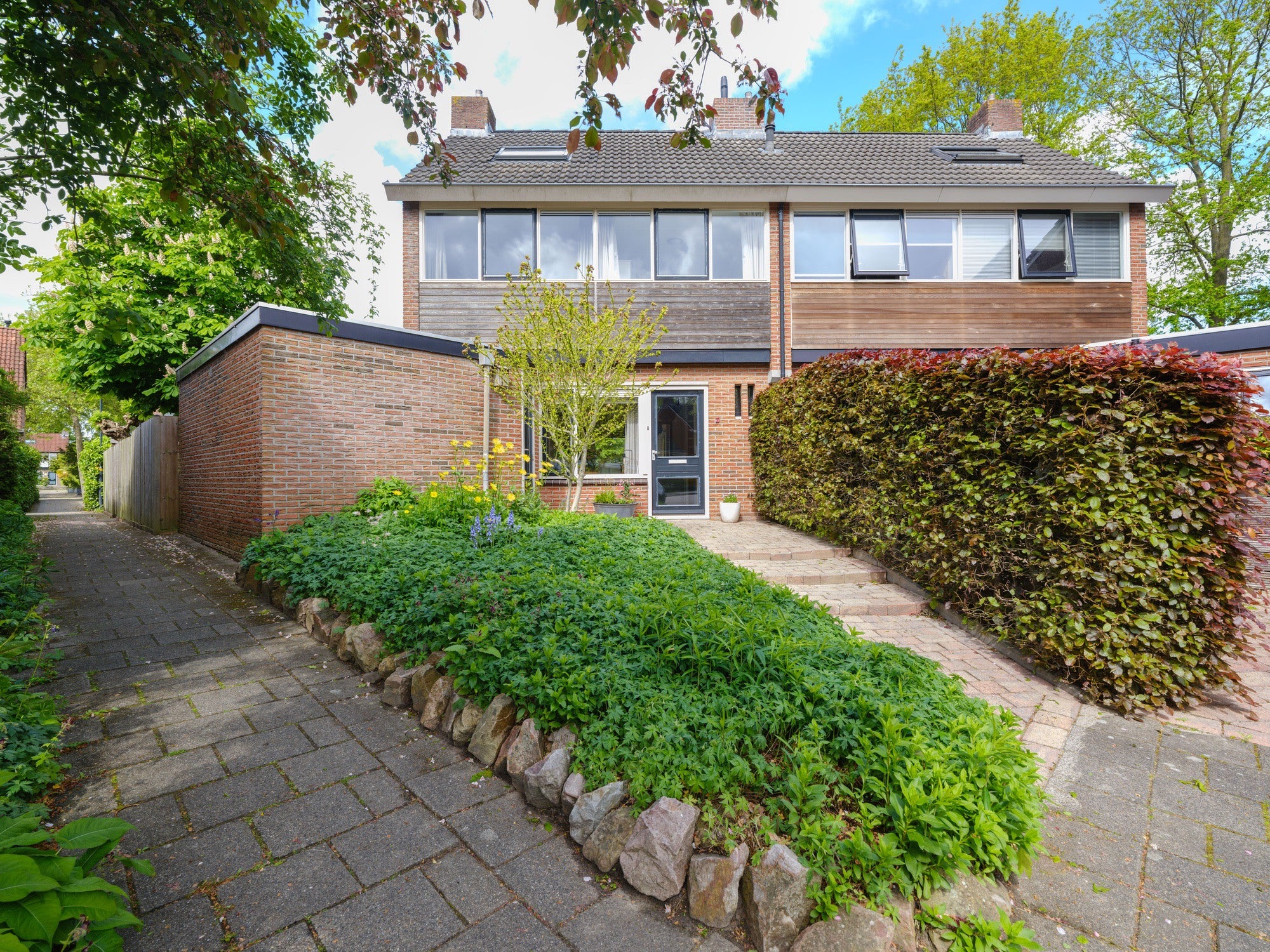 Hoekwoning te koop: De Excelsior 63, Drachten