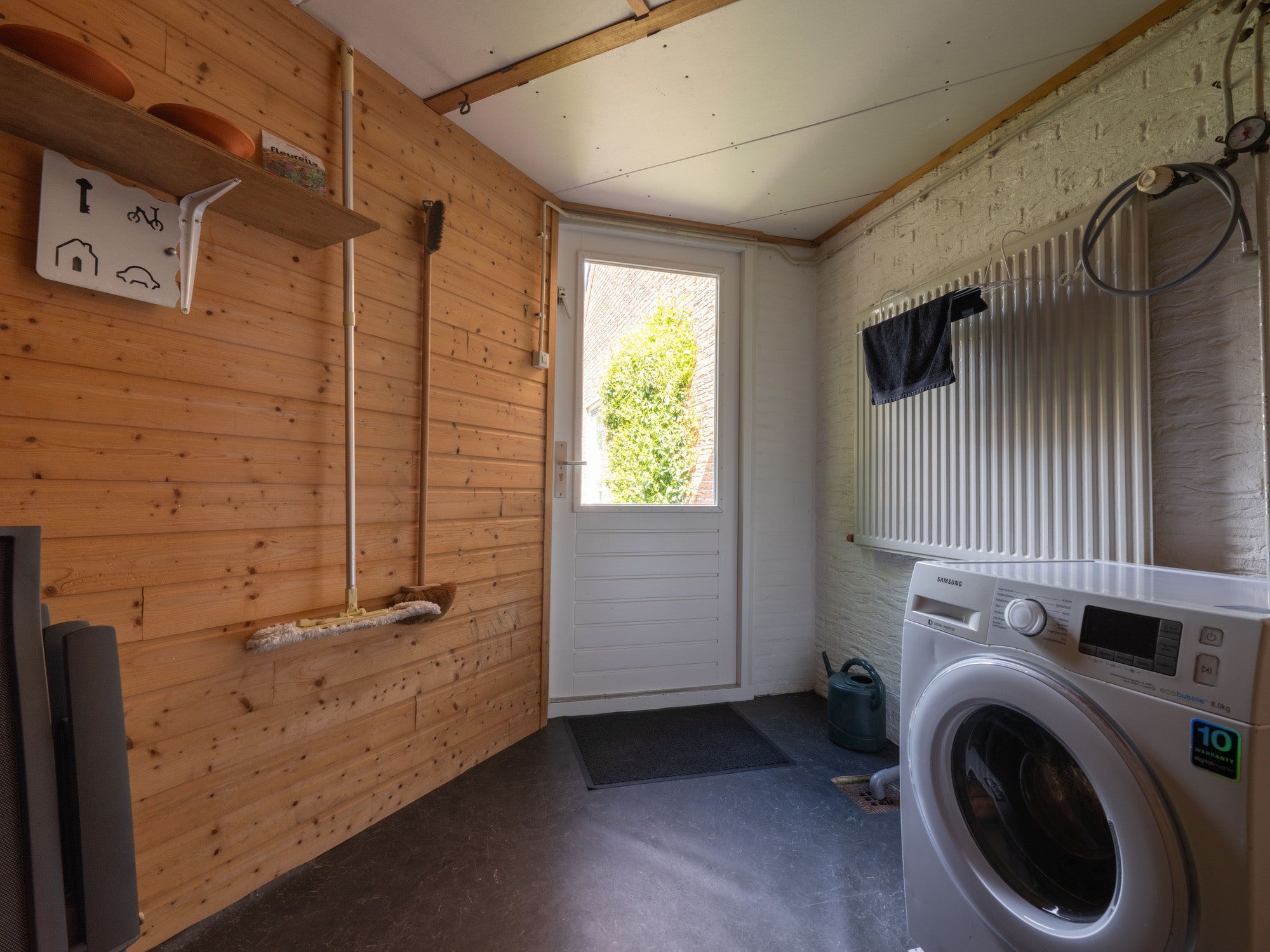 Hoekwoning te koop: De Excelsior 63, Drachten