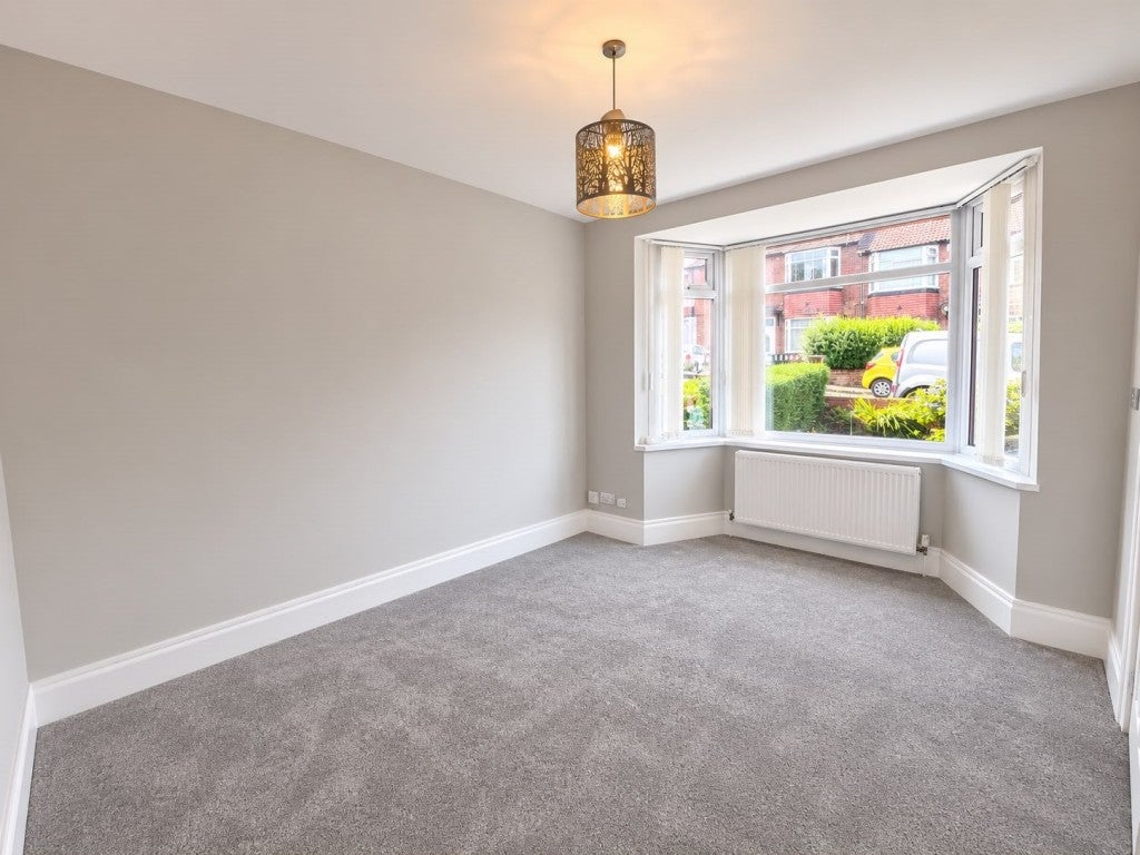 Flat Silverhill Drive in Newcastle upon Tyne